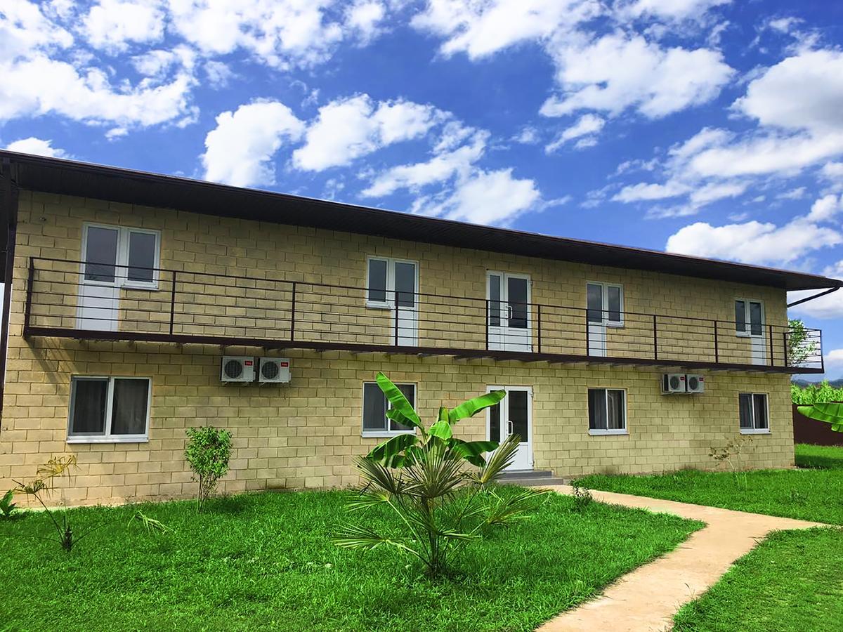 Solnechny Bereg Guest House Gudauta Exterior foto